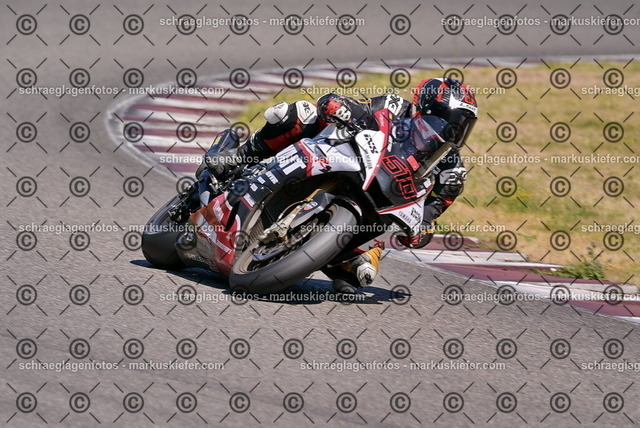 26bt05-0833 | markuskiefer.com - Realisiert mit Pictrs.com