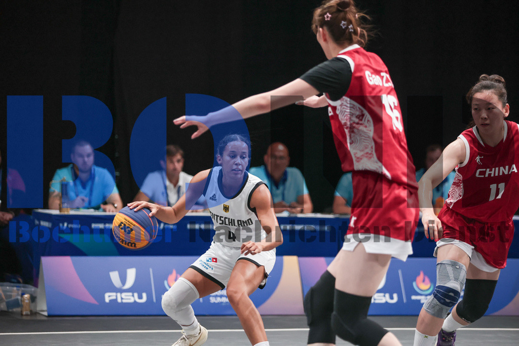 SES_RRG3x320250720-229 | bond - Realisiert mit Pictrs.com