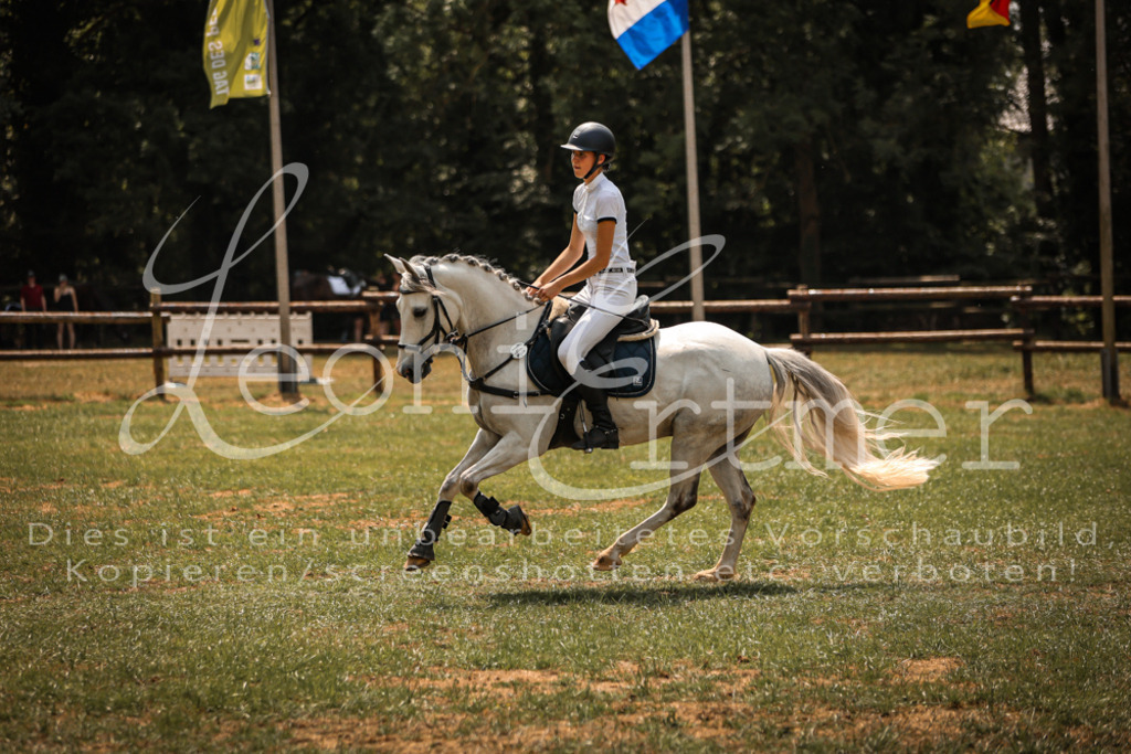 15.SaStE00412 | Leoni Ertmer Photography - Realisiert mit Pictrs.com