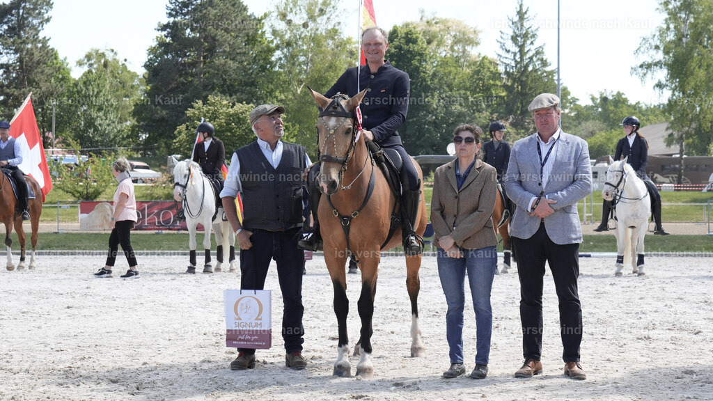 WE_SP_Stoib_Siegerehrung_PI2025_2158 | Pferd International München 2025