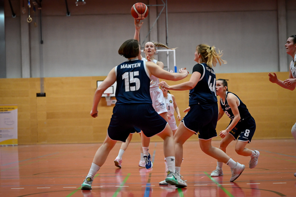 gml_056 | Fotos von Basketballspielen aus dem Raum NRW fotografiert von Gero Mueller-Laschet und Daniel Schaefer - Realisiert mit Pictrs.com