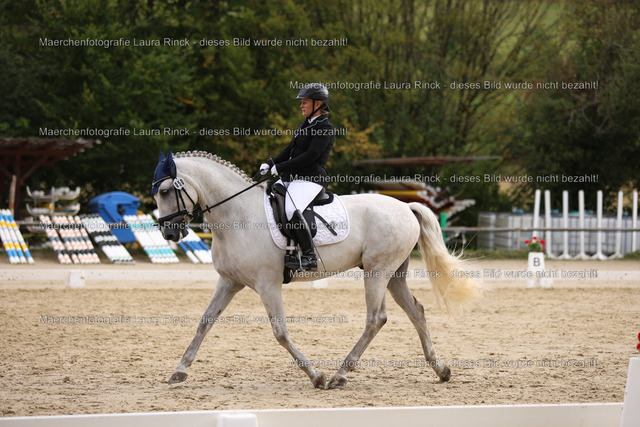 HG9A0467 | laurarinckfotografie - Realisiert mit Pictrs.com