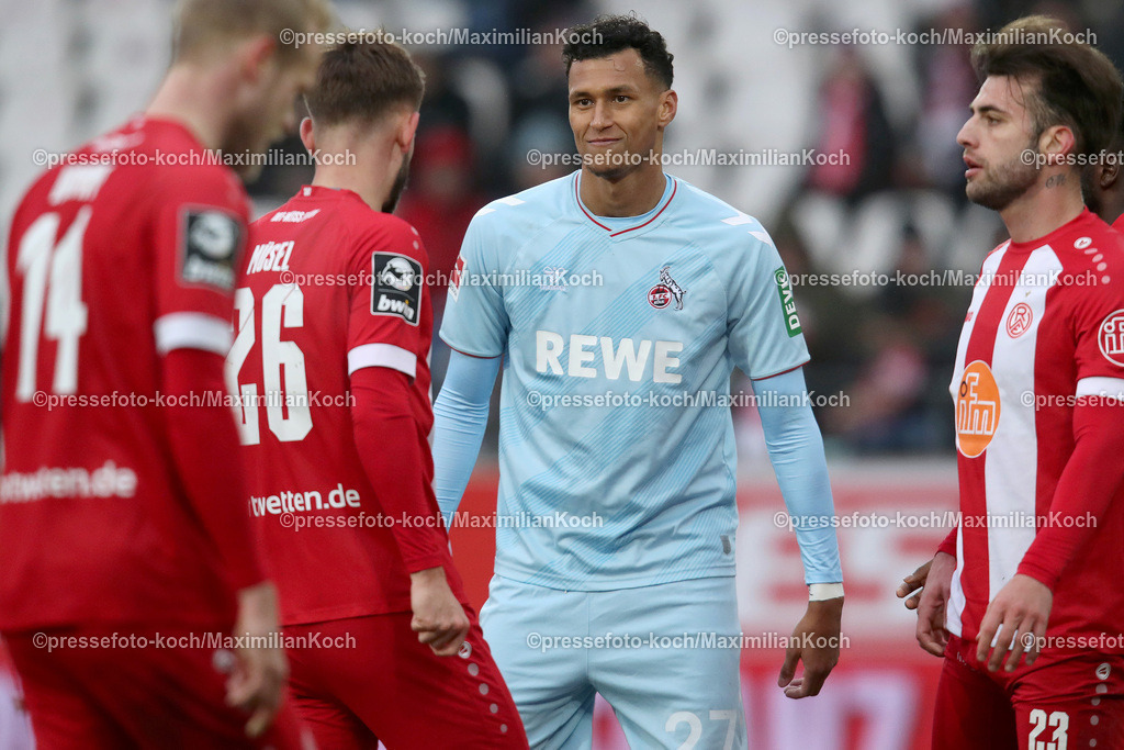 RWE06012402118 | 06.01.2024, Essen, Fußball, Herren, Stadion an der Hafenstraße, Testspiel, Rot-Weiss Essen – 1. FC Köln:  Davie Selke (1.FC Köln). 
DFB regulations prohibit any use of photographs as image sequences and or quasi-video.