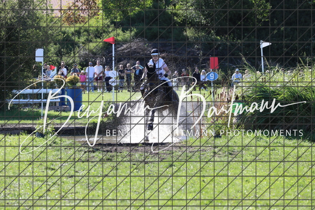 AZ2A0610 | Benjamin Bartmann Photomoments