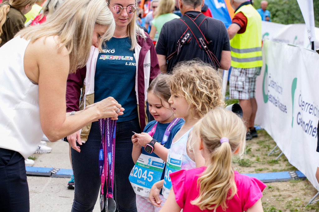 ..... | LINZ,AUSTRIA, 23.06.24, ÖGK Frauenlauf Linz  , Image shows: Photo: WAPICS / Andreas Willdoner