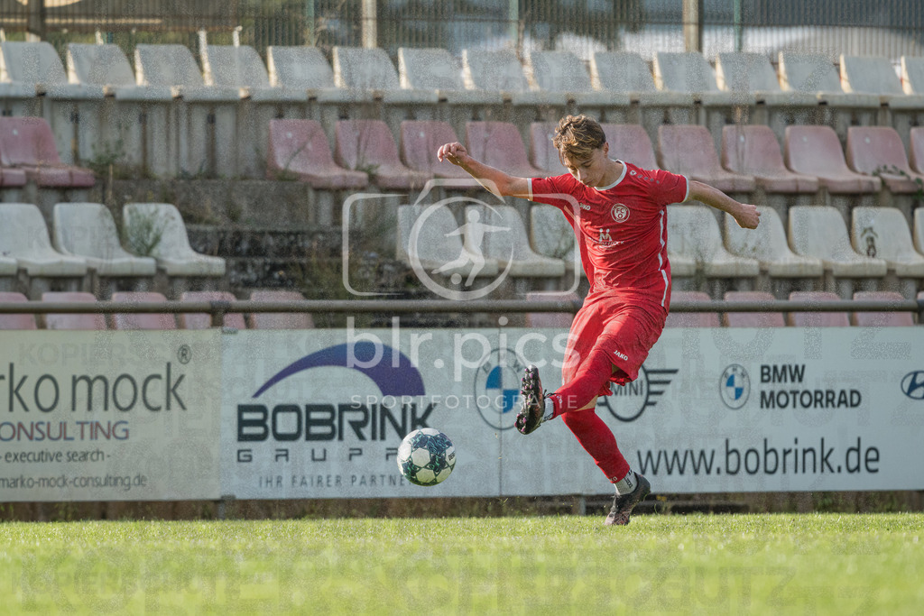 blr.pics_FC Oberneuland - JFV Bremen II | Professionelle Fußball- und Sportfotografie. Spielbilder online ansehen und kaufen – Einzelbilder oder komplette Galerien in hoher Qualität.