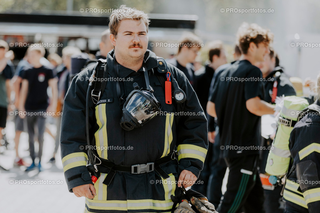 240825_Treppenlauf-231 | Professionelle Fotos Ihrer Laufsportveranstaltung.