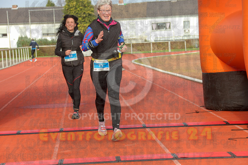 230129_1132_EX1_5102 | Sportfotografie im Rhein-Sieg Kreis, Köln, Bonn, NRW, Rheinland Pfalz, Hessen, etc. Unser Tätigkeitsfeld umfasst den Laufsport vom Volkslauf über den Marathon, Duathlon, Triathon bis zum Ultralauf wie Kölnpfad Ultra oder Schindertrail.