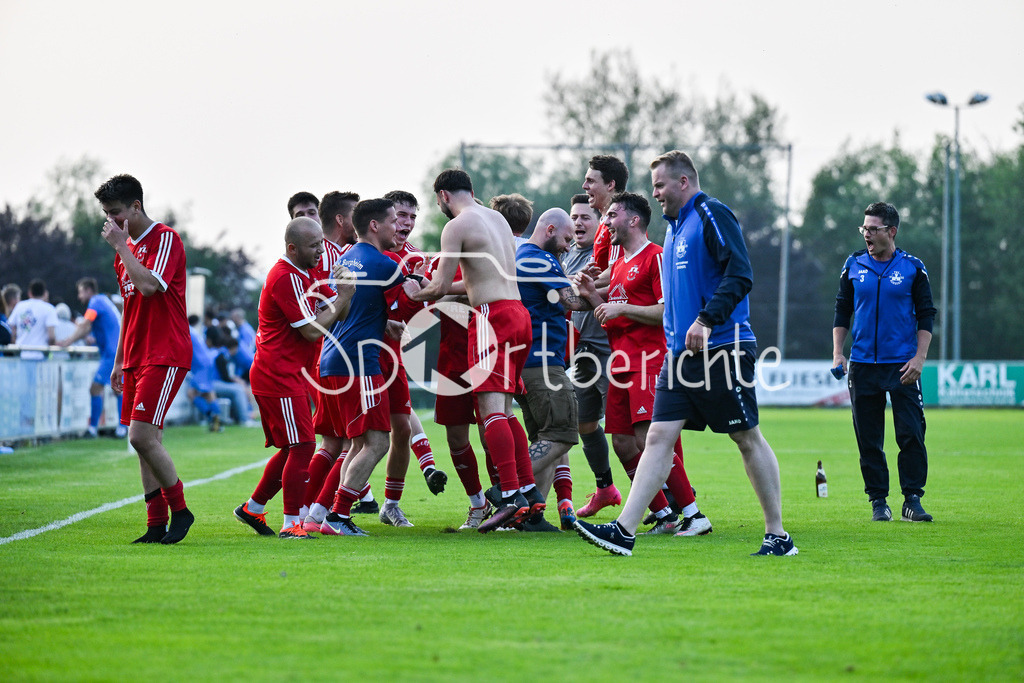 SpVgg Auerbach-Streitheim - TSV Burgheim | Professionelle Sportfotos aus den Bereichen Fußball, Eishockey, Handball und vieles mehr. Ob Sieg oder Niederlage