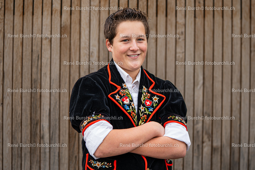 BR_08941Lio Britschgi | Lio Britschgi - Realisiert mit Pictrs.com