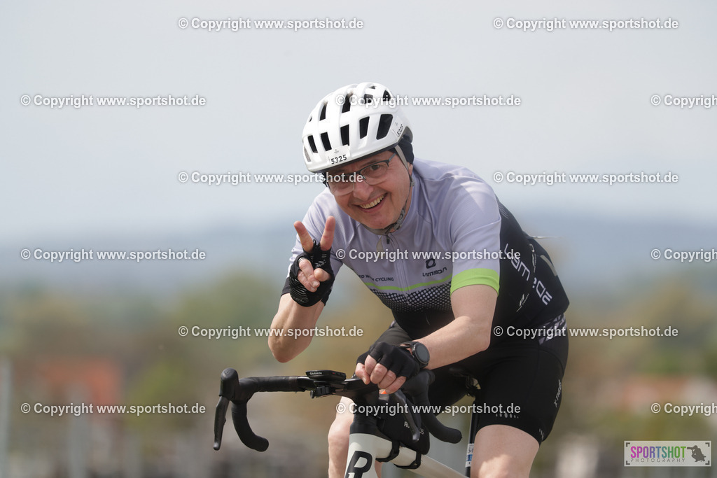 368A5213 | Neusiedlersee Radmarathon 2026@sportshot_your_pictrs #yourpictures#roadtowm2029 #nrm #neusiedlerseeradmarathon #neusiedlersee #neusiedlerseetourismus #burgenland #mörbisch #nrm26 #burgenlandtourismus #voglundco #poweredbyburgenlandtourismus #radsport #rad #marathon #ucigranfondo #visitburgenland #ucigranfondoworldseries