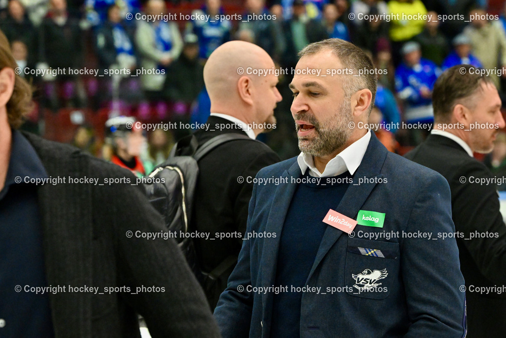 EC IDM WÄRMEPUMPEN VSV vs. MOSER MEDICAL GRAZ99ERS | Pierre Allard Headcoach EC VSV, EC IDM WÄRMEPUMPEN VSV vs. MOSER MEDICAL GRAZ99ERS, EC IDM WÄRMEPUMPEN VSV vs. MOSER MEDICAL GRAZ99ERS am 17.03.2026 in Villach (Stadthalle Villach), Austria, (Photo by Bernd Stefan)