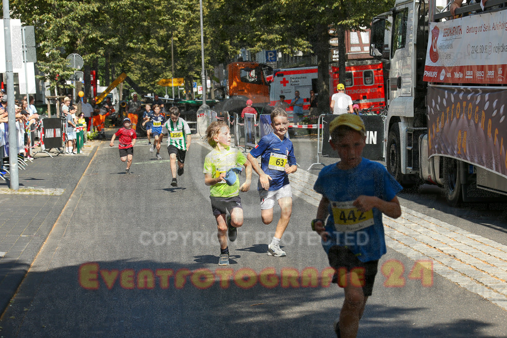 250621_1043_EX1_2210 | Sportfotografie im Rhein-Sieg Kreis, Köln, Bonn, NRW, Rheinland Pfalz, Hessen, etc. Unser Tätigkeitsfeld umfasst den Laufsport vom Volkslauf über den Marathon, Duathlon, Triathon bis zum Ultralauf wie Kölnpfad Ultra oder Schindertrail.