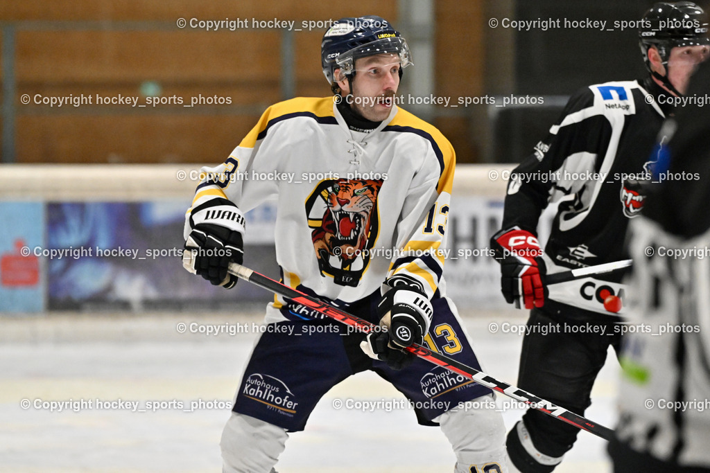 EC Tigers Paternion vs. Tarco Wölfe II | #13 Untermoser Christoph EC Tigers Paternion, EC Tigers Paternion vs. Tarco Wölfe II, EC Tigers Paternion vs. Tarco Wölfe II am 19.12.2024 in Spittal an der Drau (Eissportzentrum Spittal), Austria, (Photo by Bernd Stefan)