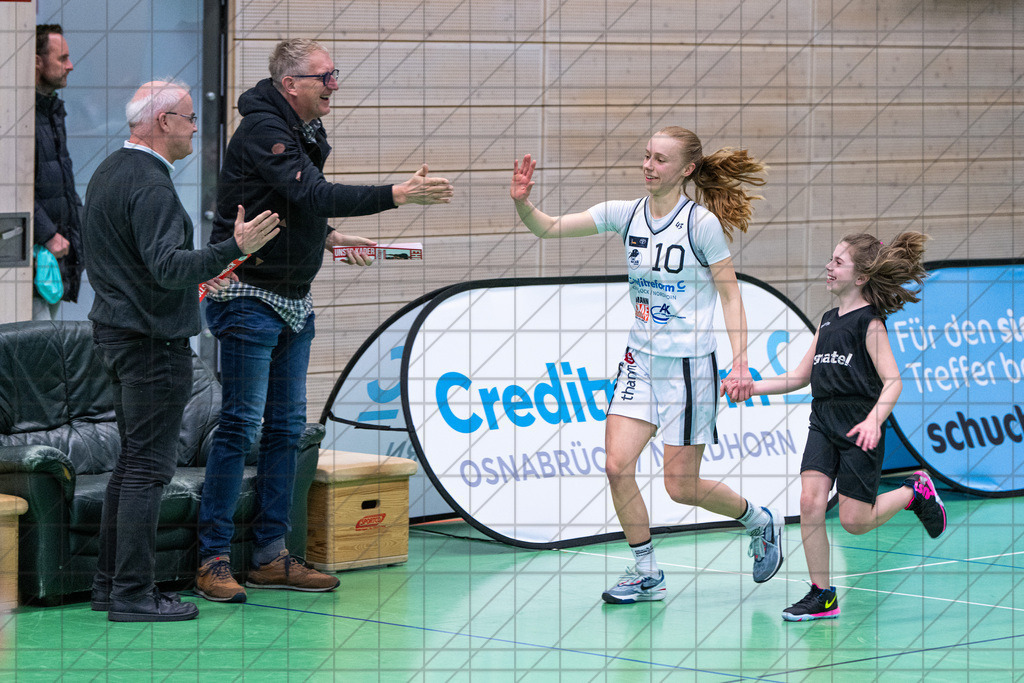 2. DBBL Nord 24/25 | 22.12.2024 | BBC OS vs. Metropol Ladies Herne/Recklinghausen | 2. DBBL Nord 24/25 | 22.12.2024 | BBC OS vs. Metropol Ladies Herne/Recklinghausen - - - - - CREDIT, www.bullenfotos.de, Martin König, Hörner Weg 40, D-49078 Osnabrück, +4917663732967, Nutzung und Weitergabe nur zu den vereinbarten Zwecken. Presseanfragen an Urheber. Alle Rechte beim Urheber. - - - - - - Realisiert mit Pictrs.com
