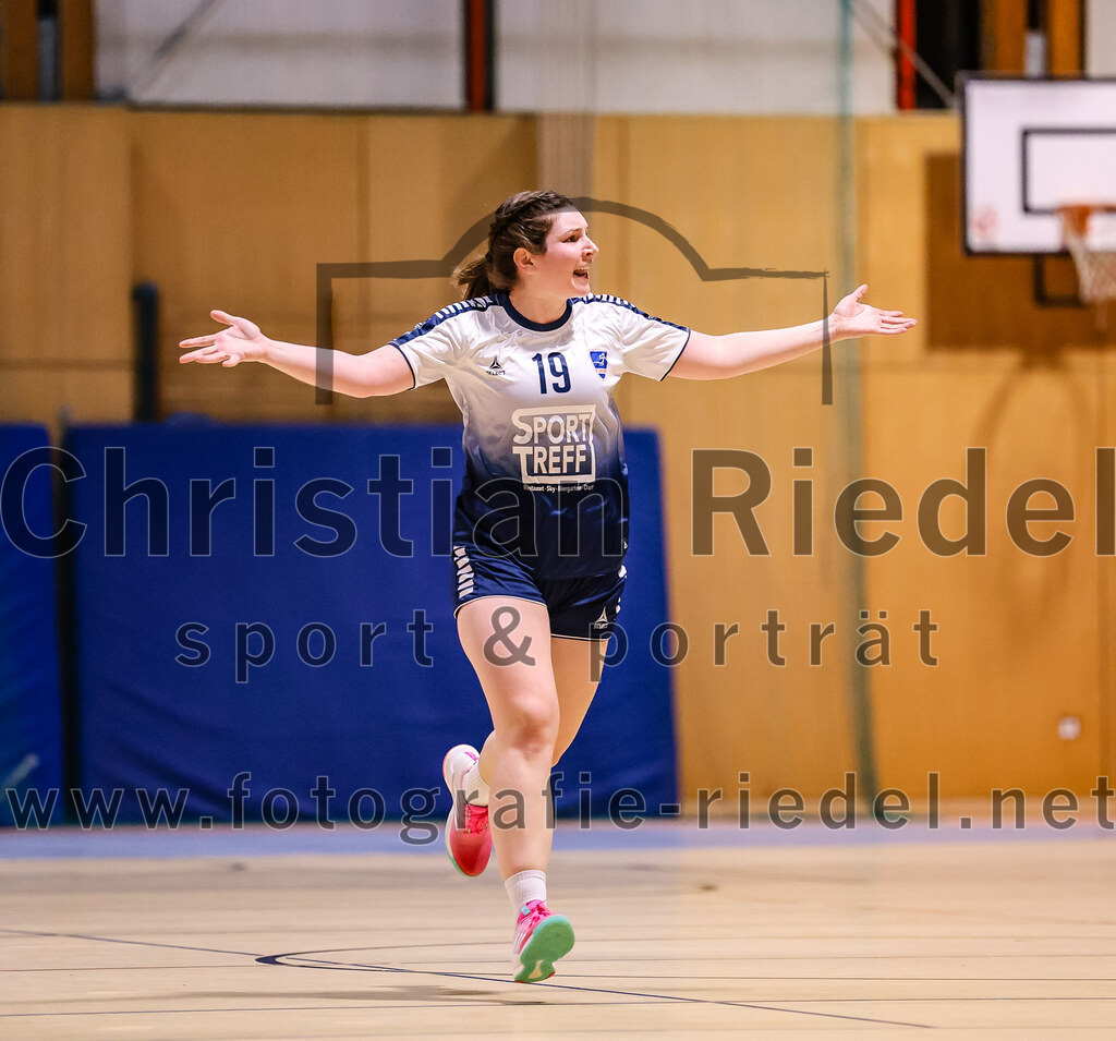 2024-11-24_083_SpVgg_Altenerding_gegen_HC_Donau-Paar_II | Erding, Deutschland, 24.11.2024:Handball, Bezirksoberliga Frauen Altbayern 2024 / 2024, 6. Spieltag, SpVgg Altenerding gegen HC Donau/Paar II, Endergebnis: 24:24Sandra Geßner (HC Donau/Paar, #19)Foto: Christian Riedel / fotografie-riedel.net