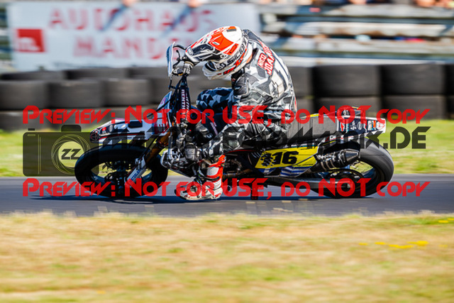 MaZZes_FotoMatrix_220703_7005 | S1