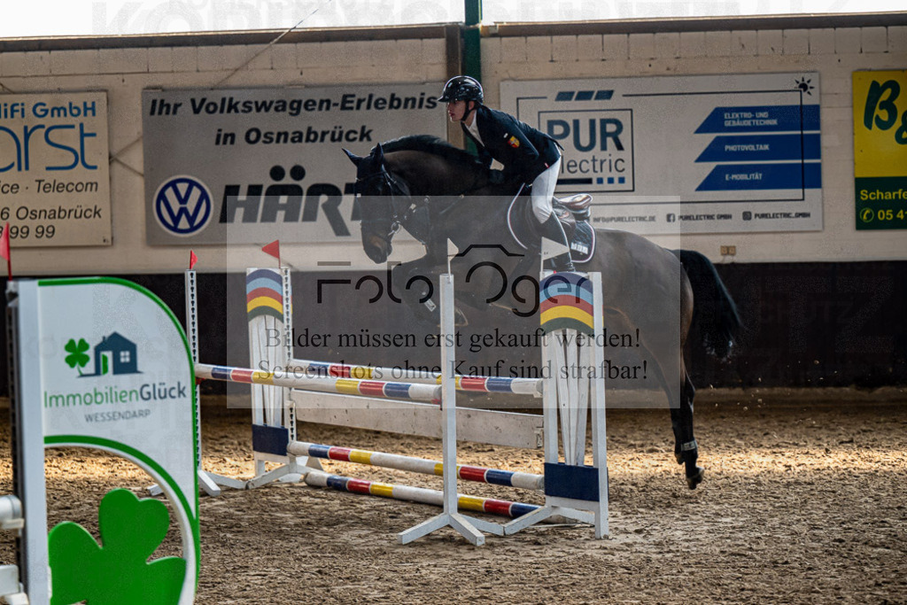 20240308-DOS_3241 | Entdecke hochwertige Reitturnierfotos von Foto Oger. Professionell, emotional und authentisch – jetzt Lieblingsmomente im Shop bestellen.Deutschlandweite Turnierfotografie. - Realisiert mit Pictrs.com