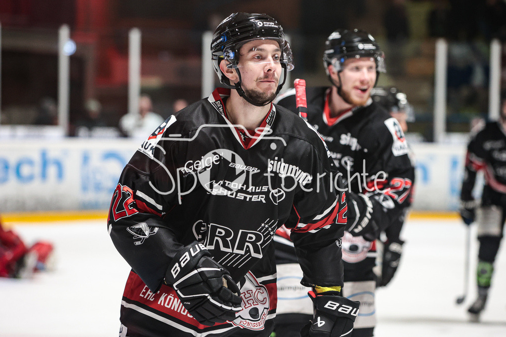 EHC Königsbrunn - VfE Ulm/Neu-Ulm | Viktor SHAKHVOROSTOV (EHC #22) erzielte in den ersten beiden Dritteln 4 Tore