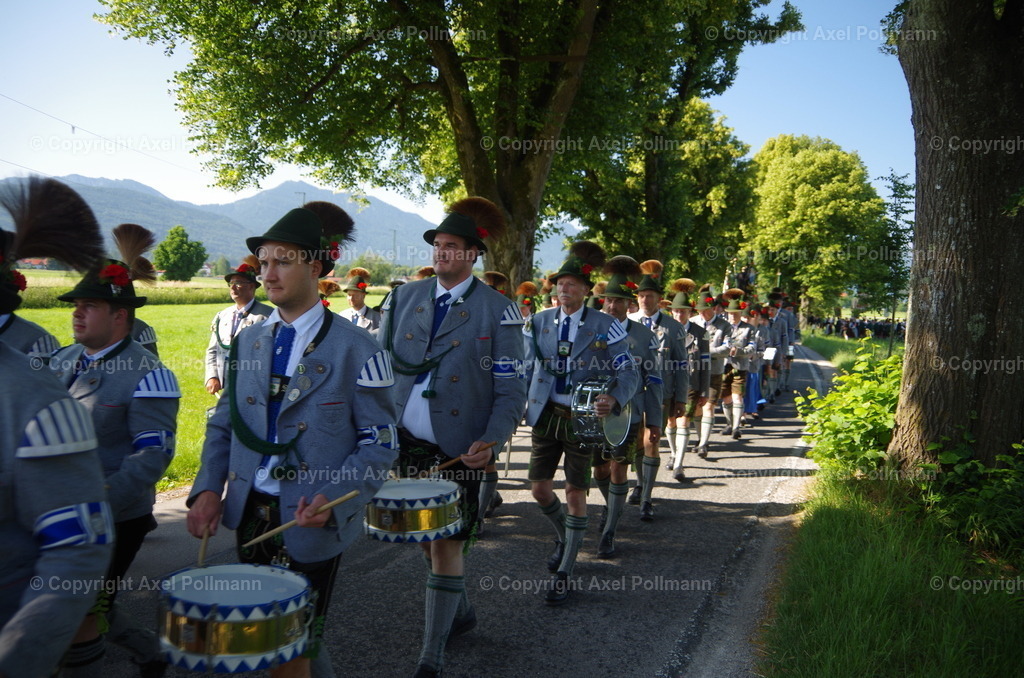 IMGP4805 | fotografiert von Axel PollmannLeonhardi Wallfahrt Benediktbeuern und Murnau, Fronleichnam, Fasching, Landschaft im Loisachtal und Benediktbeuern  - Realisiert mit Pictrs.com