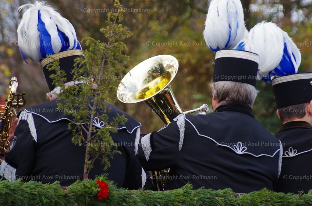 IMGP0510 | fotografiert von Axel PollmannLeonhardi Wallfahrt Benediktbeuern und Murnau, Fronleichnam, Fasching, Landschaft im Loisachtal und Benediktbeuern  - Realisiert mit Pictrs.com