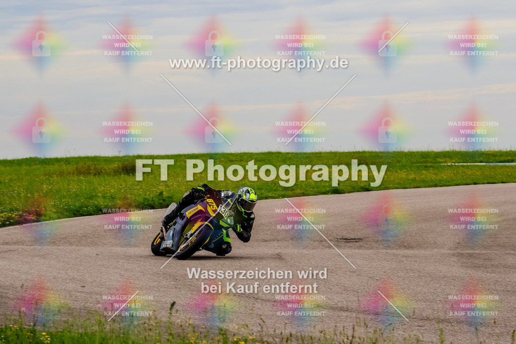 MotoTeam-1931 | Hier findet Ihr Bilder von Touristenfahrten auf der Nürburgring Nordschleife oder von anderen Veranstaltungen die ich besucht habe. Viel Spass beim Durch Schauen 