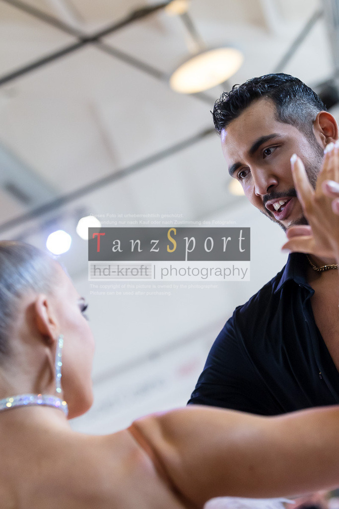 20240616_D-Cup-HGR-Latein_2466 | Tanzsportbilder, Standardtanz, Lateintanz, WDSF, DTV, LTVB, dancecomp, goc, hessen tanzt, blaues band der spree, walzer, tango, wiener walzer, slowfox, quickstepp, samba, rumba, cha-cha-cha, paso doble. jive, hd-kroft photography, turniertanzsport