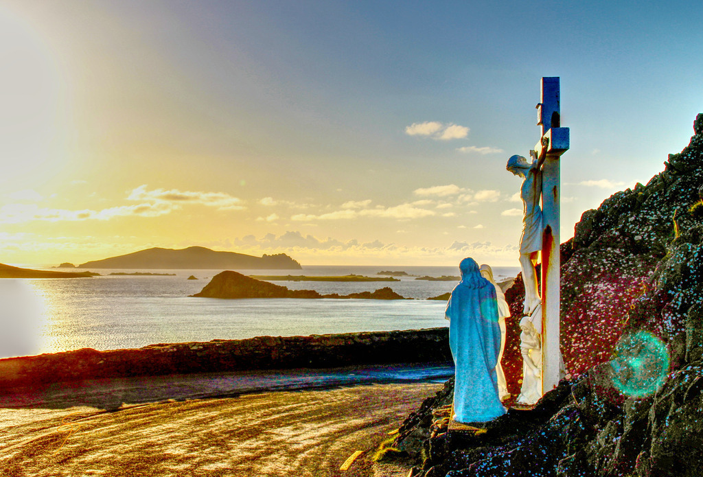 Holy family Slea Head 2 | www-pimpup-me - Realisiert mit Pictrs.com