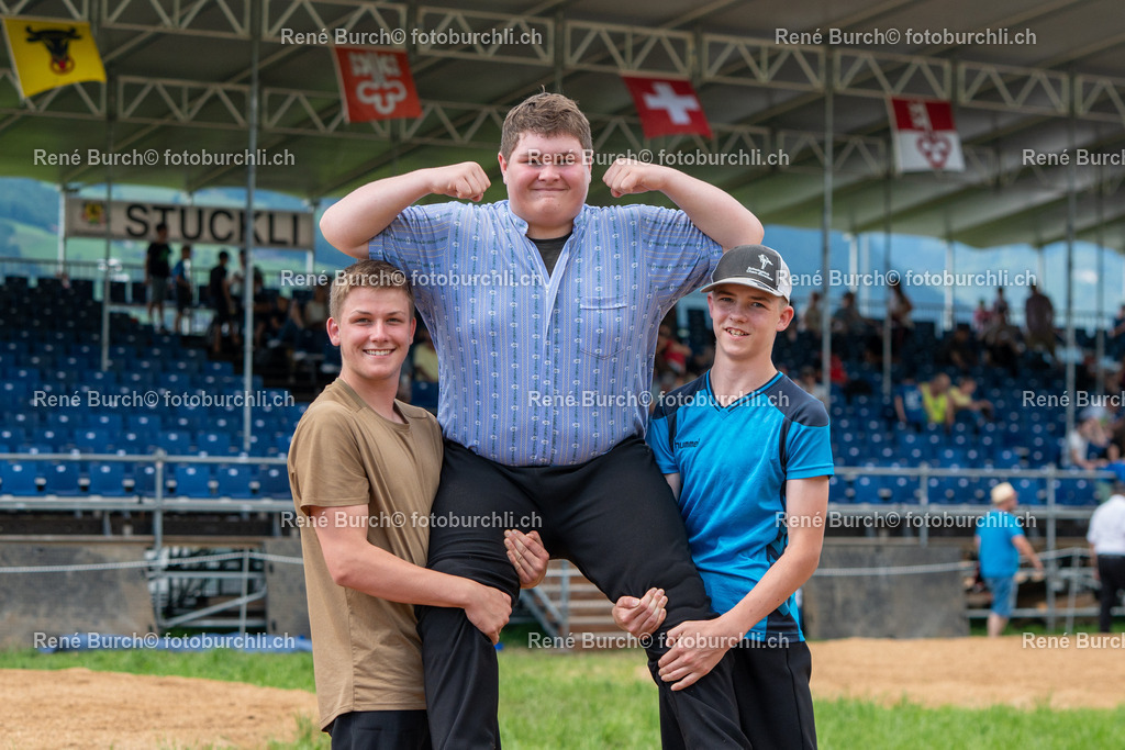 Sieger Kat-1b Baumgartner Marvin | René Burch leidenschaftlicher Fotograf aus Kerns in Obwalden.  Hier finden sie Sport, Landschaft und Natur Fotografie.
 - Realisiert mit Pictrs.com