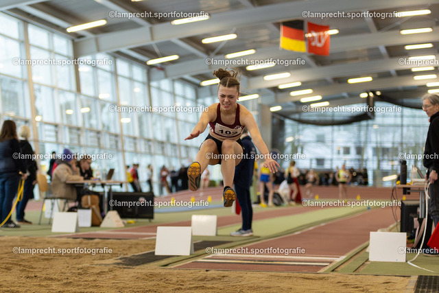 Leichtathletik I Landeshallenmeisterschaften 216 | Rebecca Cantow (AMTV Hamburg) - Realisiert mit Pictrs.com