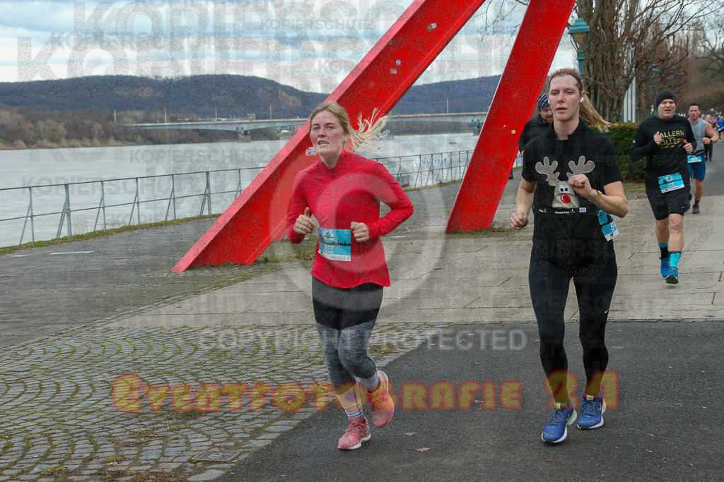 221231_1200_EX1_0048 | Sportfotografie im Rhein-Sieg Kreis, Köln, Bonn, NRW, Rheinland Pfalz, Hessen, etc. Unser Tätigkeitsfeld umfasst den Laufsport vom Volkslauf über den Marathon, Duathlon, Triathon bis zum Ultralauf wie Kölnpfad Ultra oder Schindertrail.