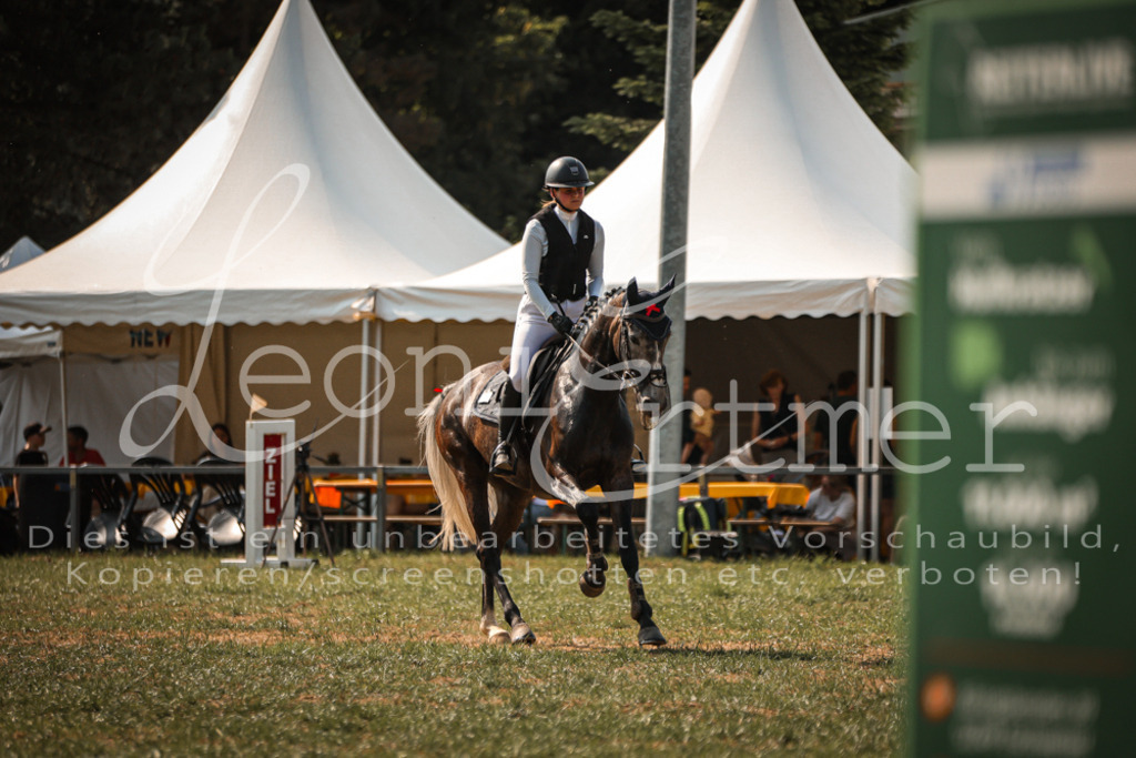 13.FrPfA00057 | Leoni Ertmer Photography - Realisiert mit Pictrs.com