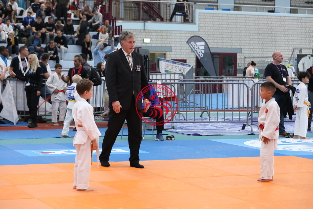 1J7A3253 | Fotos vom Adler Cup - Pictures from Adler Cup

Hier findet Ihr alle Eindrücke und großen Momente der Adler Cup Wochenenden. Here you will find all impressions and great moments of the Adler Cup weekends. - Realisiert mit Pictrs.com