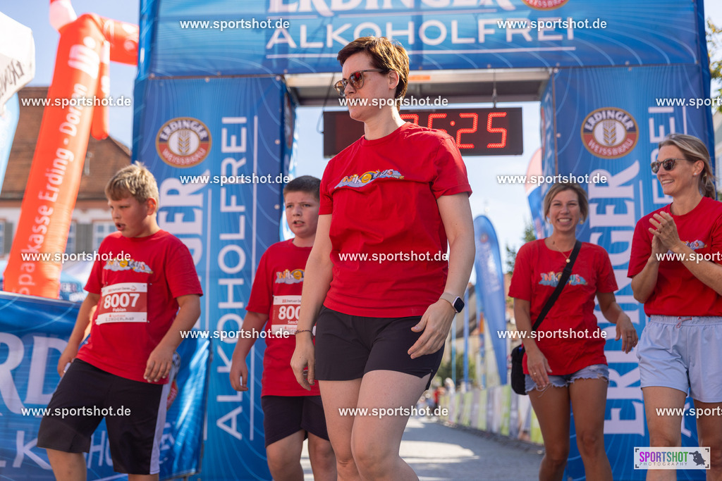 VJ__2726 | Stadtlauf Erding 2025 #stadtlauferding #erdingstadtlauf #stadtlauf_erding #laufmotivation #trisporterding #yourpictrs #sportshot_your_pictrs