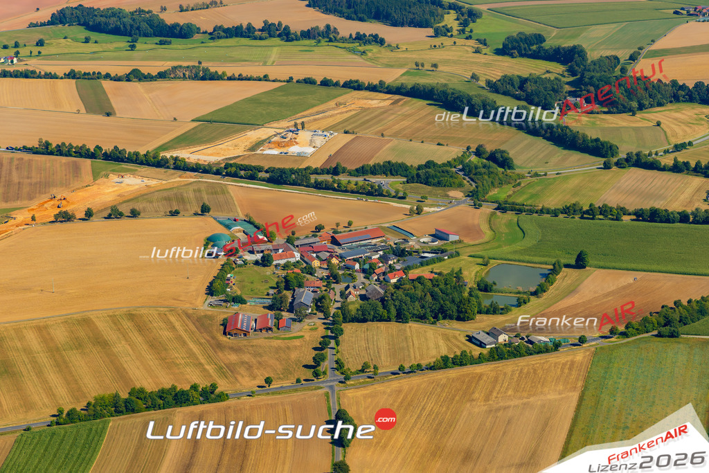 Klassische Luftaufnahme ohne Drohne zeigt:Pechofen bei Mitterteich - Die Luftbildaufnahme wurde 2025 vom UL-Flugzeug heraus erstellt ( keine Drohne ) - Hochauflösende Luftaufnahme -Nicht vergleichbar mit Google Maps oder Satelittenbilder- Die Geschenkidee !Mit Lizenz und Bildrechte bestellbar