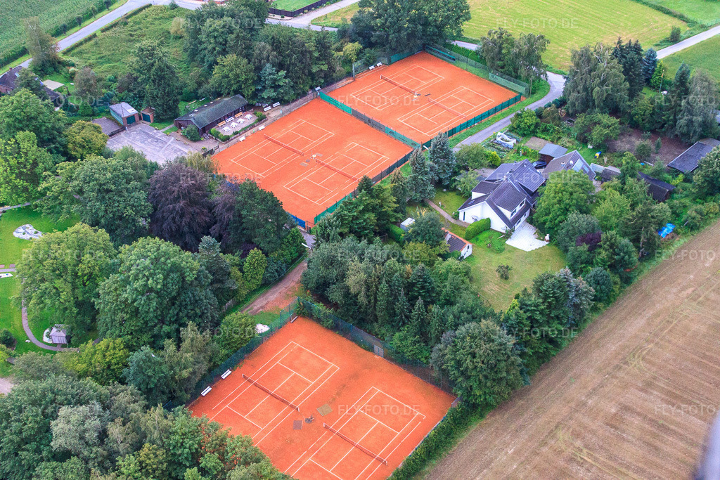 Luftbild: Grefrather Tennisclub Rot-Weiss e. V. in Grefrath im Bundesland Nordrhein-Westfalen in Deutschland. – Foto: IMG_44756.jpg vom 21.08.2011 durch Werner Riehm/FLY-FOTO.de – Auflösung des Originals: 4752 x 3168 px – Aktuelles und Infos des Grefrather Tennisclub Rot-Weiss e.V.