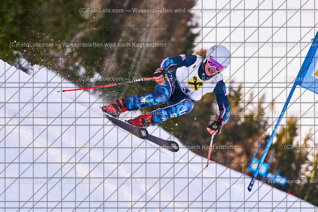 ALP0085_MastersCup-RTL-I_LKHF_Finz Daniela | NÖ Raiffeisen MastersCup, Jugend - Damen - Herren, Riesentorlauf-Rennen 1 auf der Fuchswaldpiste, durchführender Verein: Schiklub Lackenhof, So 9. Februar 2025.