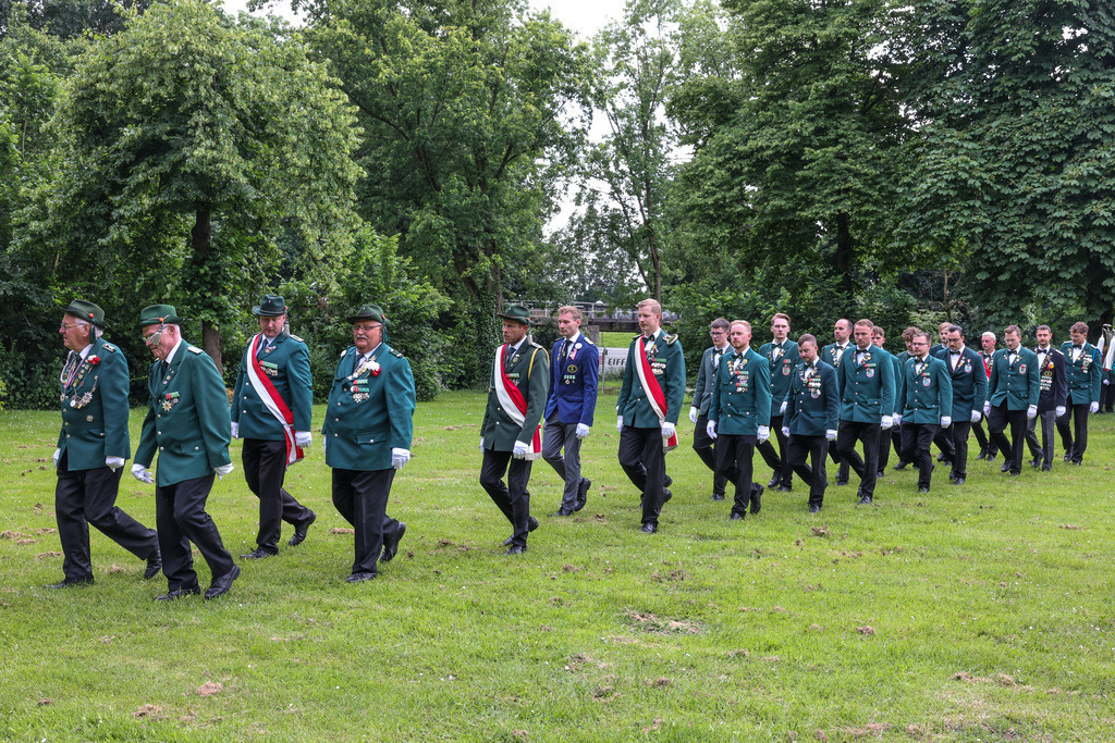 top-top.de 240602-092 | Foto, Video, Fotografie, Videografie, Fotobox, DJ, Discjockey, Musik, Musikbox, Veranstaltung, Photobooth, Amazon, Ebay, Buchtipp, Bestseller, Autor, Verlag, Buch, Wesel, Hamminkeln, NRW, Dinslaken, Rees, Drohne, Hochzeit, Party, Fotobox, Wesel, Fotograf