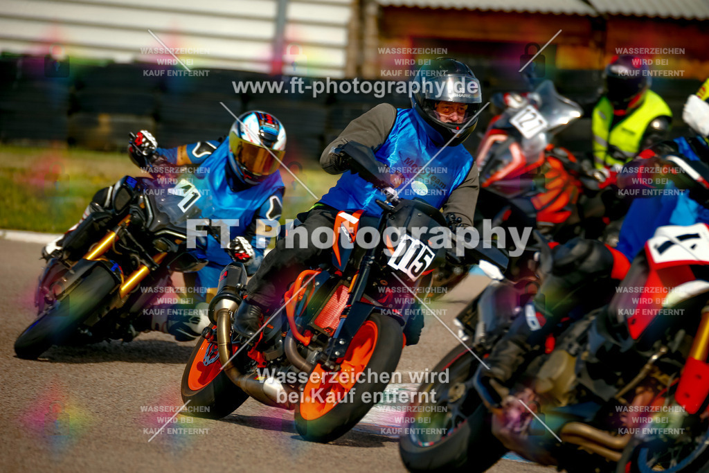 _MOT0552 | Hier findet Ihr Bilder von Touristenfahrten auf der Nürburgring Nordschleife oder von anderen Veranstaltungen die ich besucht habe. Viel Spass beim Durch Schauen 