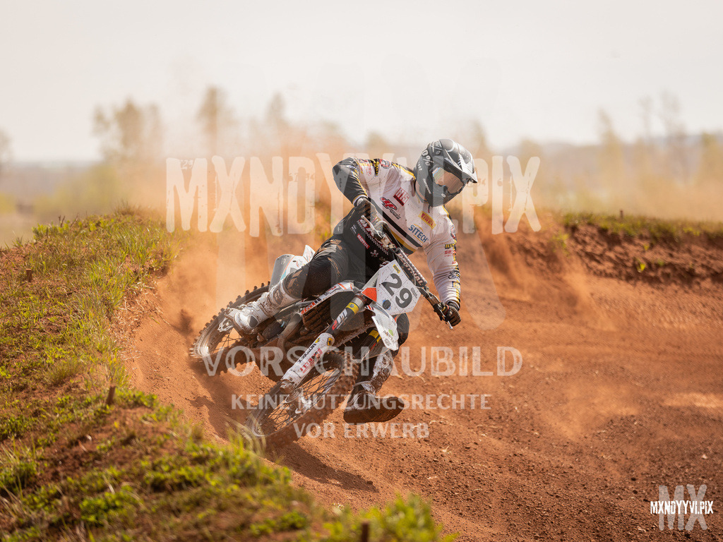 866A4122 | mxndyyvipix