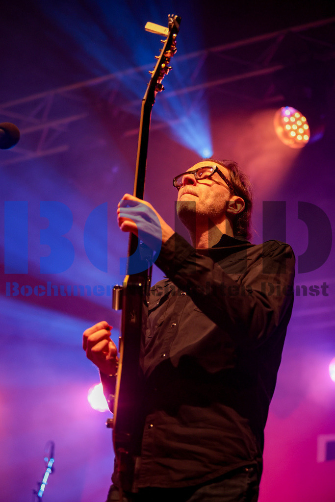 Zeltfestival Ruhr 2024 - Mr. Big  {date} -  | {headline}(Foto: Sebastian Sendlak / BOND) - Realisiert mit Pictrs.com