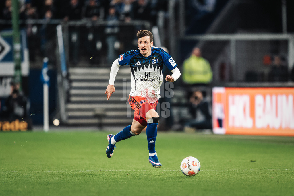 Fußball | Männer | Saison 2025/2026 | 1. Fußball-Bundesliga | 17. Spieltag | Hamburger SV vs. Bayer 04 Leverkusen | 04.03.2026 | Giorgi Gocholeishvili (#16, HSV)