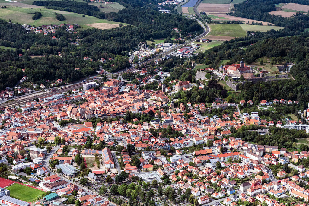 dr__0031879.jpg | KRONACH 09.08.2019 Altstadtbereich und Innenstadtzentrum in Kronach im Bundesland Bayern, Deutschland. // Old Town area and city center in Kronach in the state Bavaria, Germany. Foto: Daniel Reiter