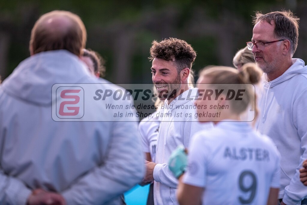 SM_20250425-DSC_8564 | 1.Bundesliga Feld - Rückrunde (W) HTHC - DCADA / 1:2