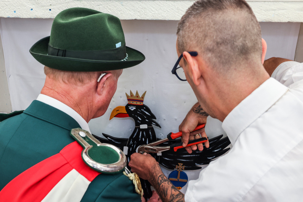 top-top.de 240601-038 | Foto, Video, Fotografie, Videografie, Fotobox, DJ, Discjockey, Musik, Musikbox, Veranstaltung, Photobooth, Amazon, Ebay, Buchtipp, Bestseller, Autor, Verlag, Buch, Wesel, Hamminkeln, NRW, Dinslaken, Rees, Drohne, Hochzeit, Party, Fotobox, Wesel, Fotograf