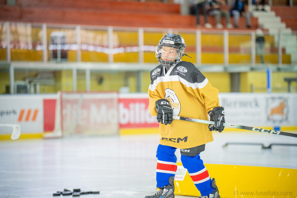 2025-09JP Hockey-Camp-Widnau-1487 | "Fussifoto.com – Ihr Ansprechpartner für hochwertige Fotografie! Entdecken Sie kreative Bilder und professionelle Dienstleistungen. Kontaktieren Sie uns für Ihre Projekte!"