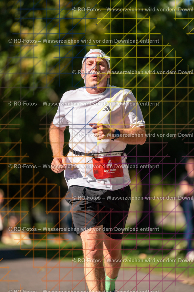 2026 Lifestyle Würzburglauf -890 | Sportfotografie von RO-Fotos: Motorsport, Motocross, Enduro, Laufveranstaltungen und Triathlon. Professionelle Fotos von Sportlern und Events. - Realisiert mit Pictrs.com
