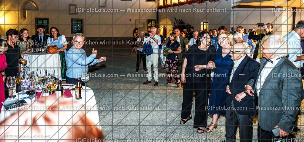 _ALP3380_Eroeffnungskonzert_Empfang | XLI. CHOPIN-Festival - Prälatensaal, Fr 15. Aug. 2025, nach dem Eröffnungskonzert mit den KünstlerInnen des Festivals, Ehrengästen und Chopin-Team.