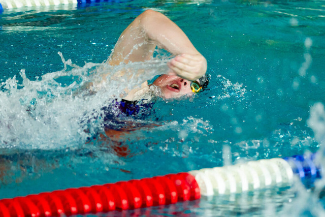 DLRG, Wettkampf, Rettungssport, Landesverbandsmeisterschaften 2026 13.06.2026 | Bedburg, Deutschland - June, 13: Rokitta, Sophie aus dem Verein DLRG Bedburg im Lauf Nr. 55 der Landesverbandsmeisterschaften 2026 im MonteMare Bedburg. In dem Lauf Nr. 55 traten die Teilnehmenden in der Disziplin 200 m Super Lifesaver gegeneinander an. (Foto: Benedikt Lang (DLRG) - Realisiert mit Pictrs.com