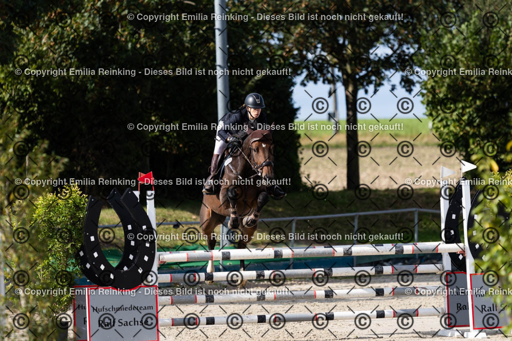 CL5A2318 | Emilia Reinking Fotografie - Realisiert mit Pictrs.com